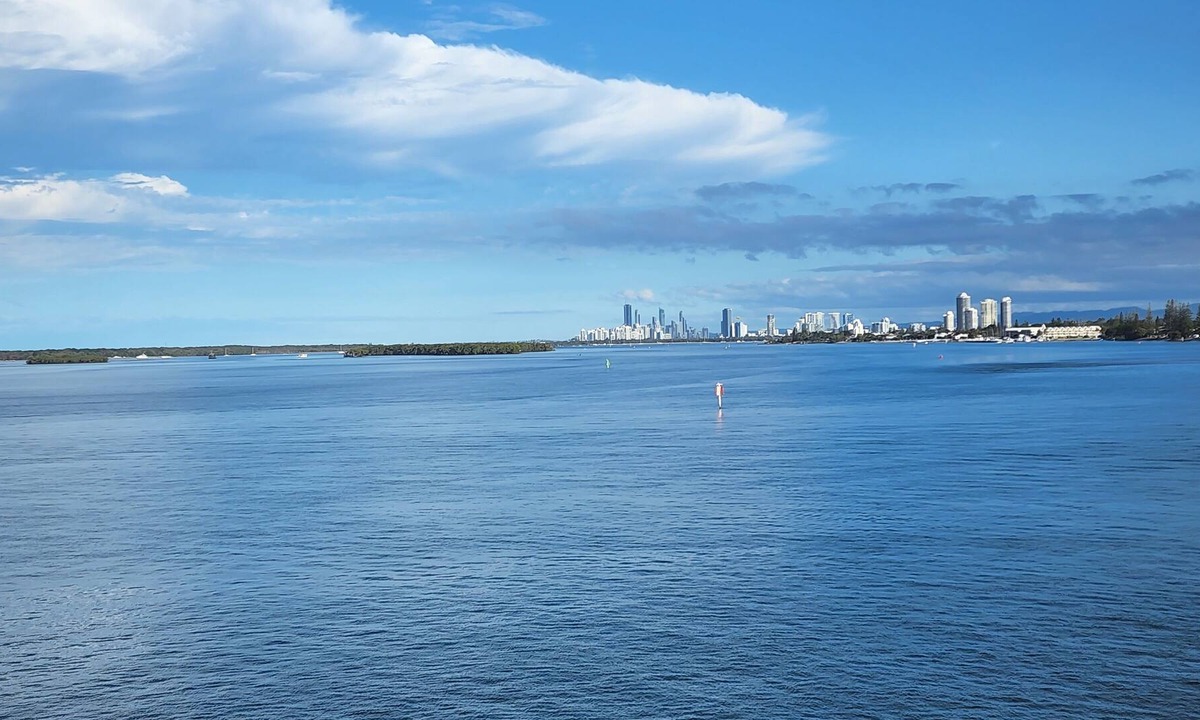 Paradise Point House | Breathtaking view of( pacific ocean),Broadwater ,surfers paradise skyline