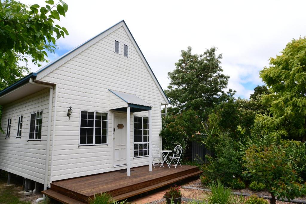 Stanthorpe House | Briar Rose Cottages