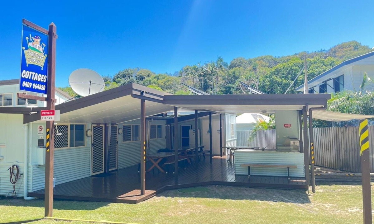 Happy Valley Hostel | BUDGET ACCOMMODATION Creature Comforts: Marloo Unit - Better than camping!
