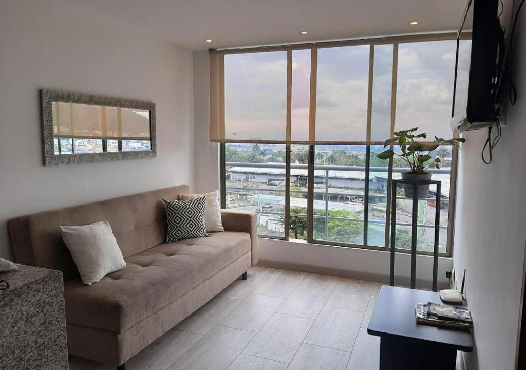 Carmen Apartment | Cómodo Apartamento a 10 min del Aeropuerto