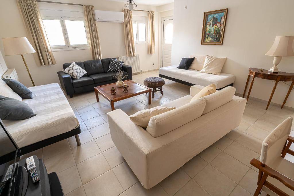 Vrahati Apartment | Casa d'Arte