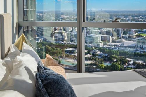 Brisbane Central Business District Apartment | CASSA QW - Queens Wharf Modern Apartments Managed by The Cassa