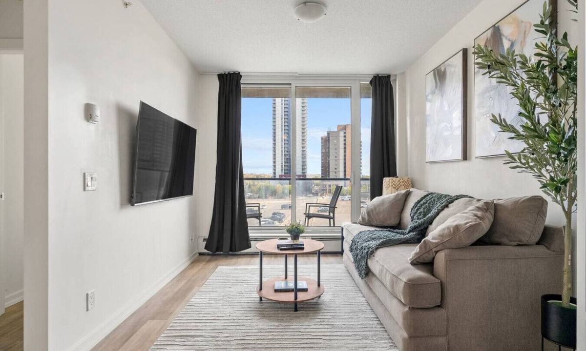 East Village Apartment | Central DT» King Bed»Library»Fitness Centre#7