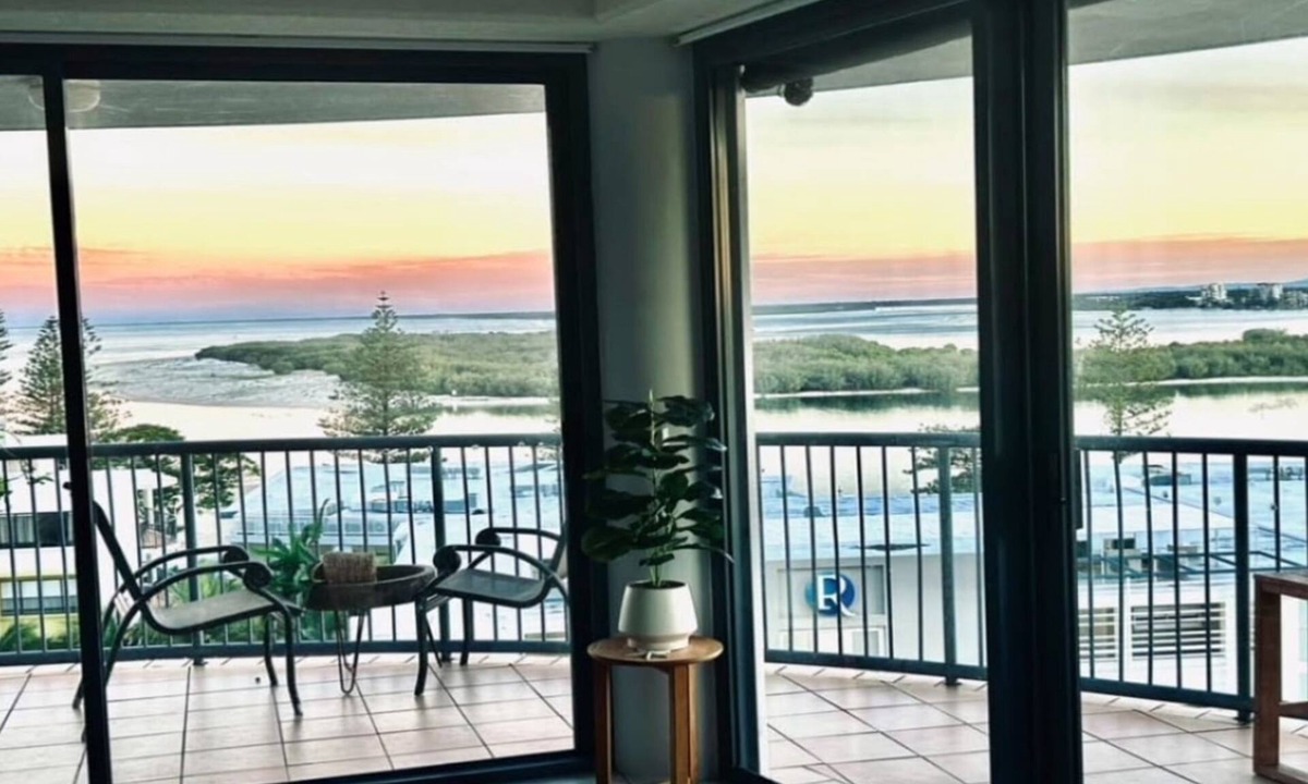 Moreton Bay Region Apartment | Centrepoint Unit 36, Amazing ocean views over the Pumicestone Passage