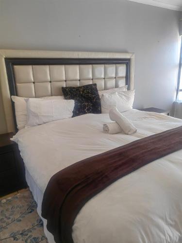 Rooihuiskraal House | Choosers Express Executive Suite