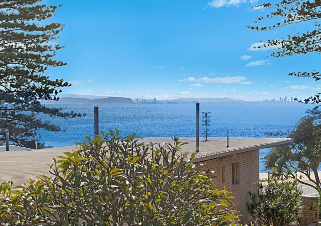Court Street The Beach | Coolangatta