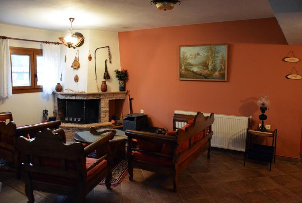 Karpenisi House | Costel rooms