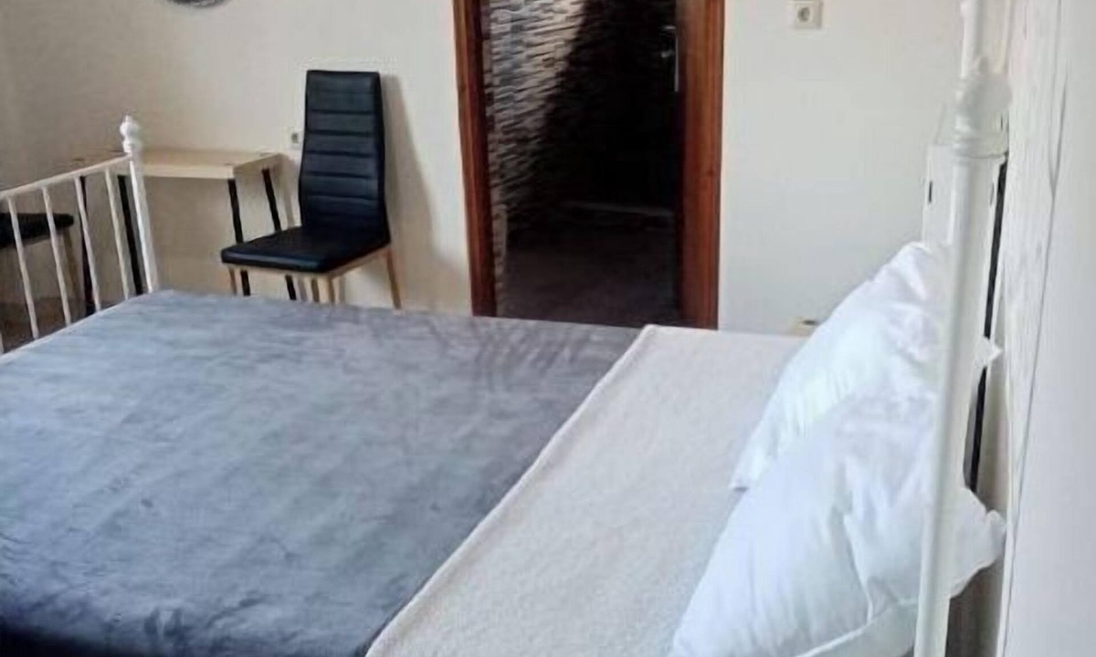 Amarinthos House | Cosy Apartment in relaxed neighbourhood