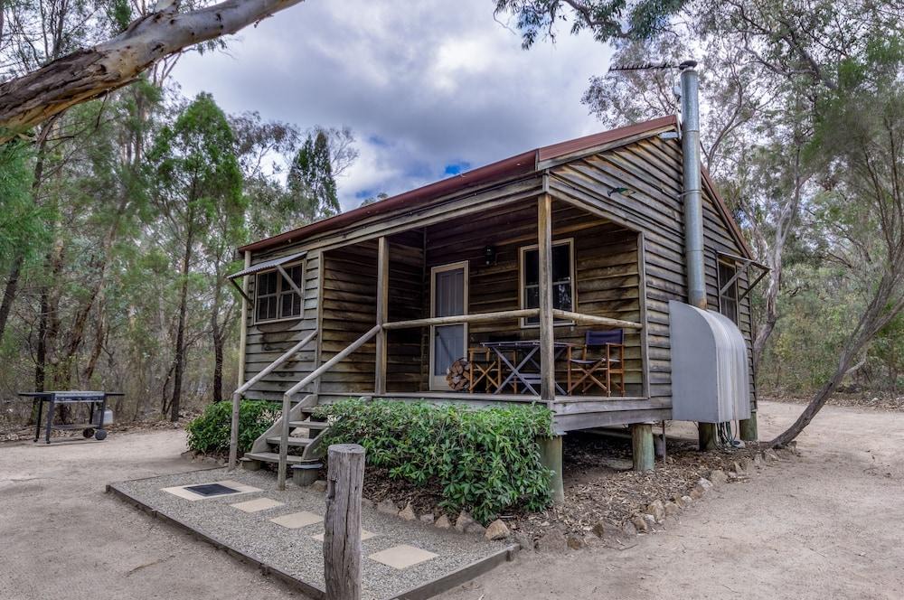 Ballandean Hotel | Cypress Ridge Cottages Ballandean