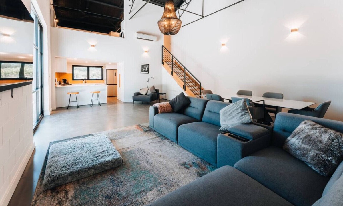 Willunga Apartment | Daybreak Loft. Willunga