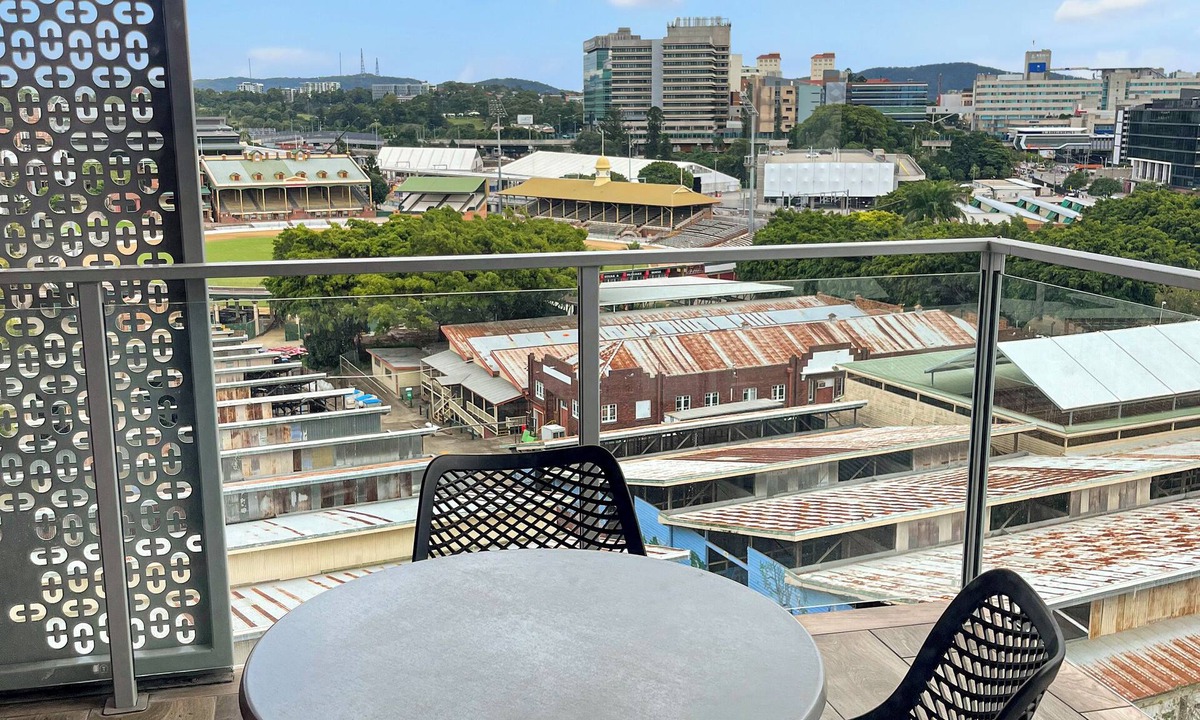 Bowen Hills Apartment | Direct Collective - Pavilion and Governor on Brookes