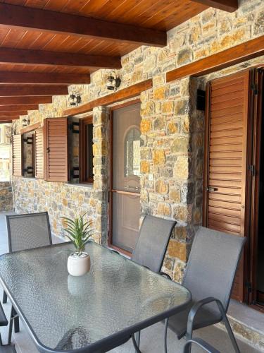 Dirfys-Messapia House | Dirfys House