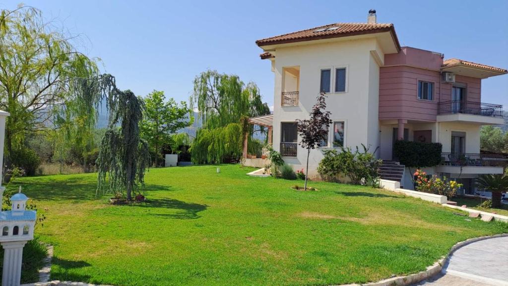 Aigio Villa | Dream House Aigio