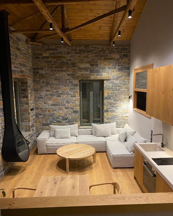 Milina Apartment | EJ Boutique Suites