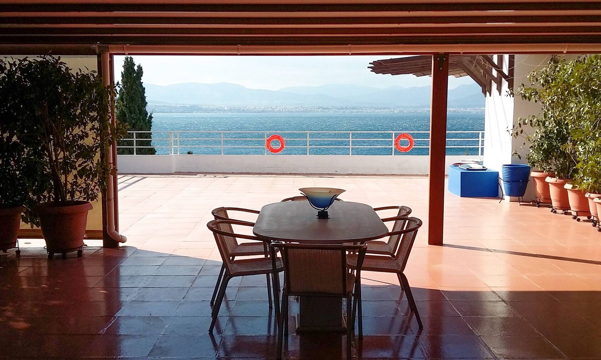 Loutraki-Agioi Theodoroi Apartment | Elegant Flat, breathtaking view of Corinthian Gulf
