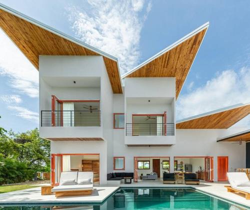 Santiago Villa | Elegant Ocean View Villa Serena