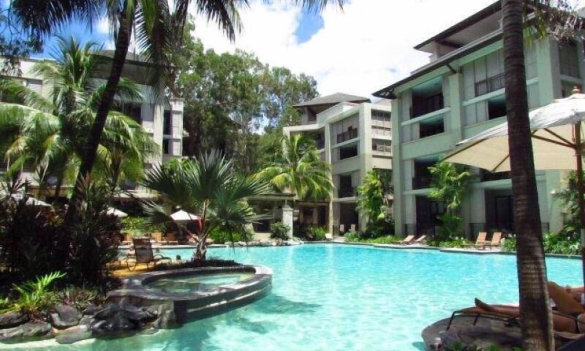 Palm Cove Hotel | Elysium Triton by the Sea