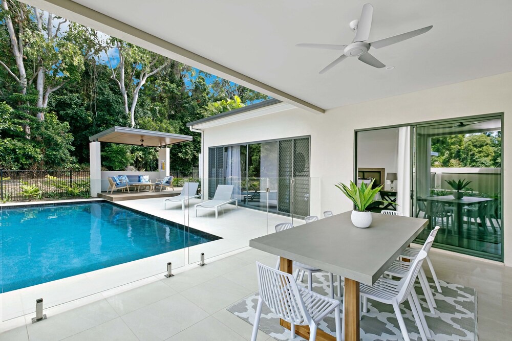 Palm Cove House | ESPRIT 10 LUXURY RETREAT
