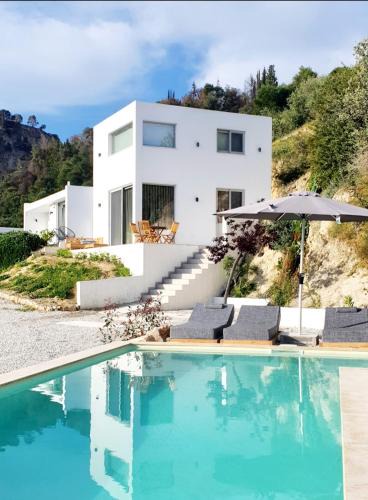 Evrostina Villa | Evoikon