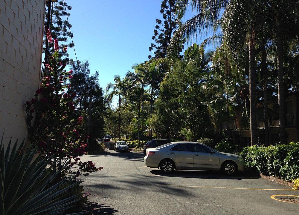 Indooroopilly Hotel | Forest Lodge Apartments