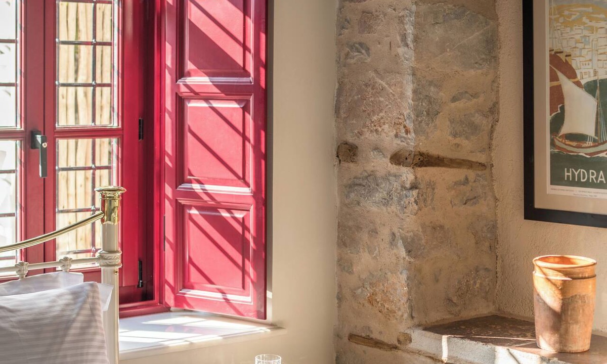 idhra Hotel | FOS Hydra residence