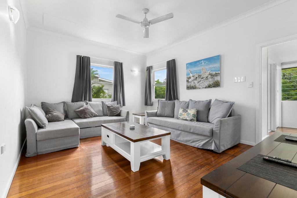 Beachmere House | Golden Sands at Beachmere