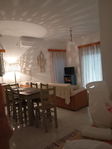 Karystos Apartment | Green House
