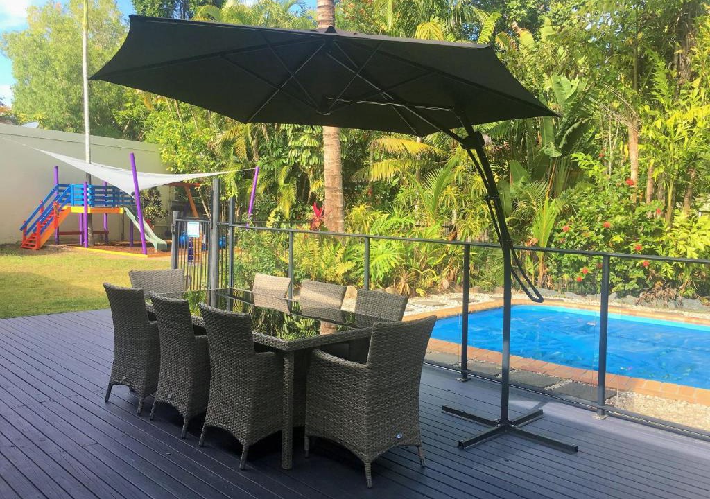 Trinity Park House | Heated Pool & Tropical Private Open Space
