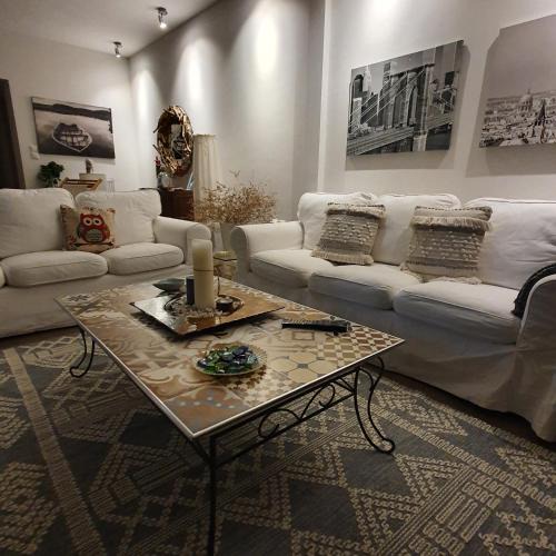 Loutra Oraias Elenis House | Helen of Troy House