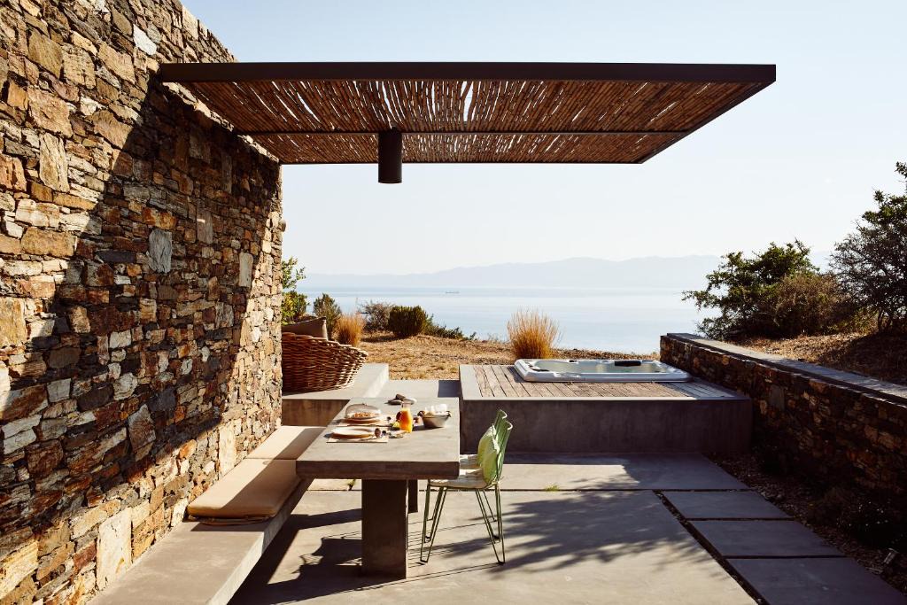 Platia Ammos Villa | Hidden Retreats Kythera