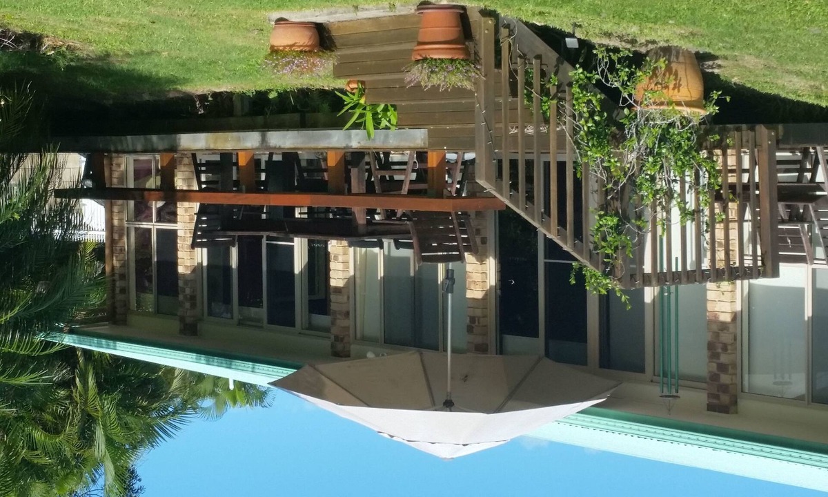 Ninderry Bed & Breakfast | Hilltop Hideaway