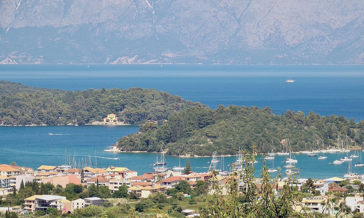 Lefkas House | Hilltop Hideaway Minutes from Nidri – Slow Living Above the Sea