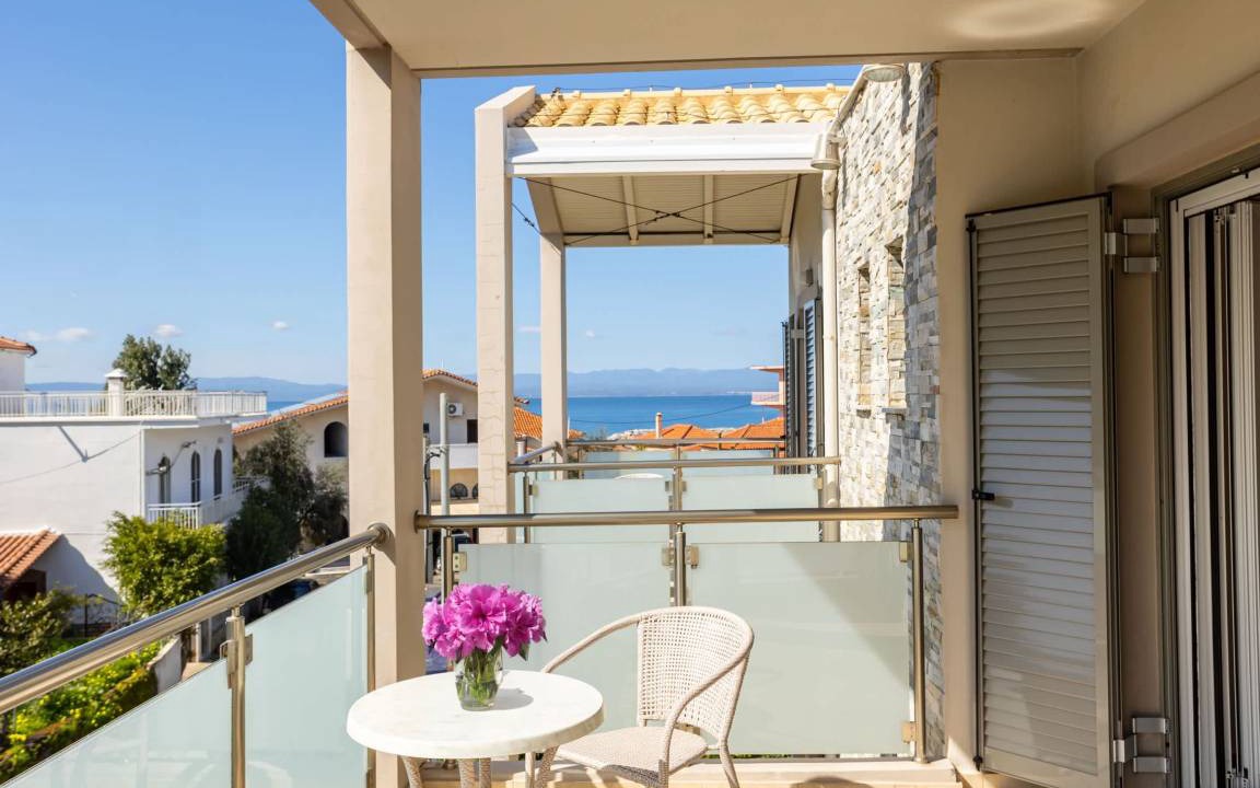 Avia House | House ∙ 2 bedrooms ∙ 6 guests