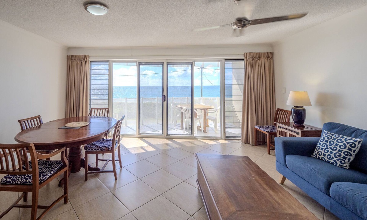 Woorim Apartment | Huge Two Level Beachfront Apartment