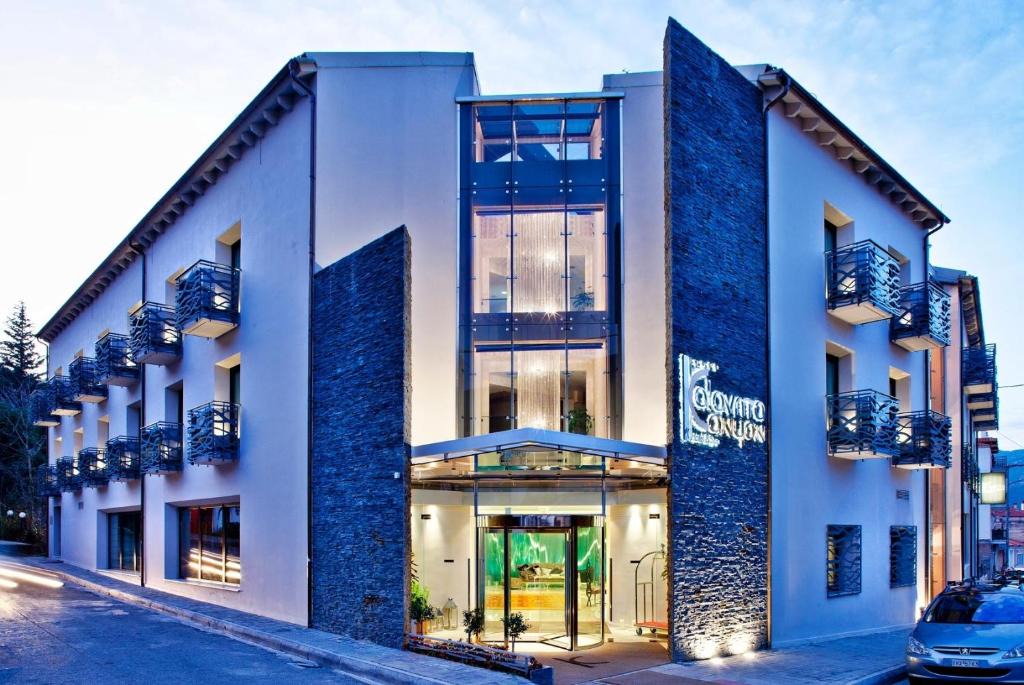 Kalavrita Canyon Hotel | Kalavrita