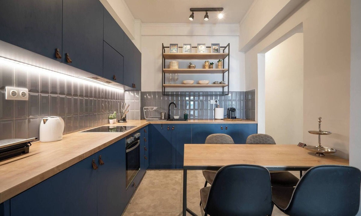 Pangrati Apartment | ☆Kalimarmaro 3BD Apt For Max Fun & Comfortability☆