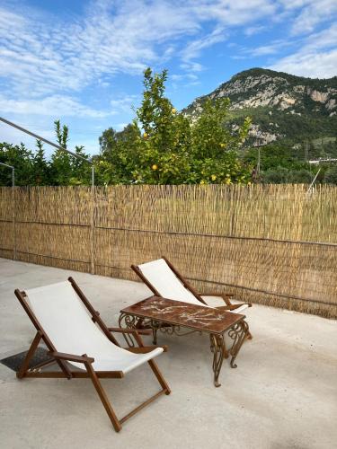 Kamena Vourla Apartment | Kamena Home Apartment in Kamena Vourla