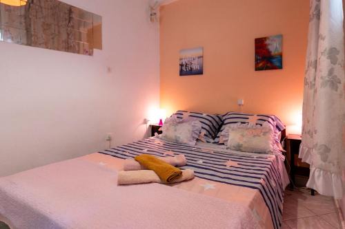 Koukaki Apartment | Katerina`s house near Acropolis