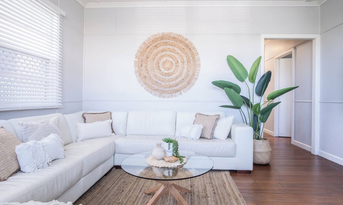 Kings Beach House | Kings Beach Coastal Getaway, Bring the dog!