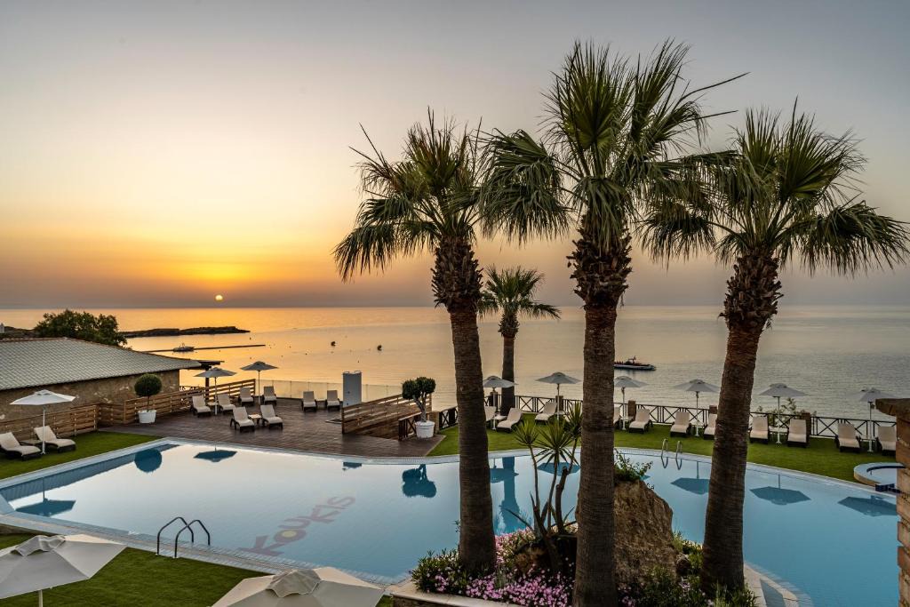 Vasilikos Hotel | Koukis Sea side Complex