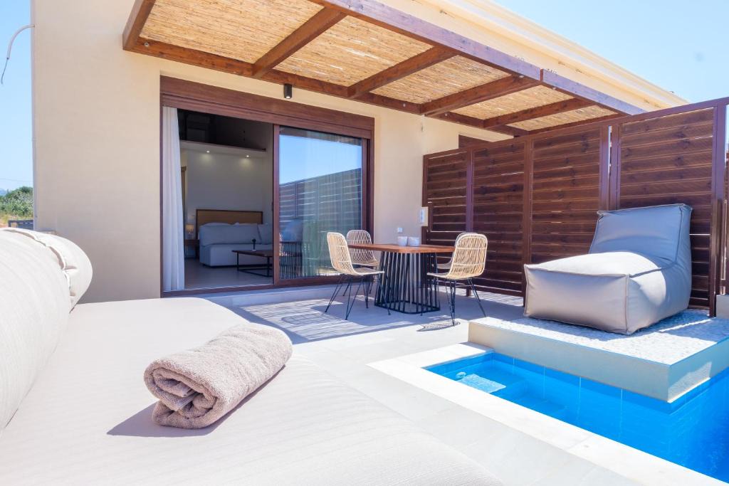 Agrilos Apartment | La Perla Di Barla Seafront