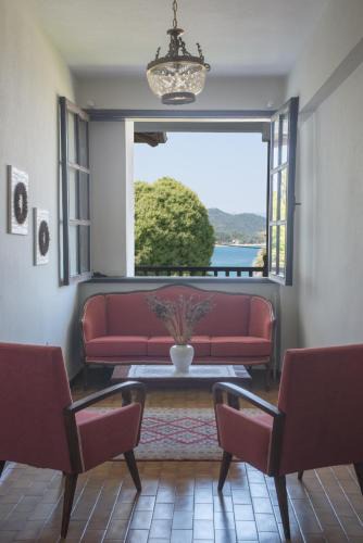 Olympiada House | Liotopi