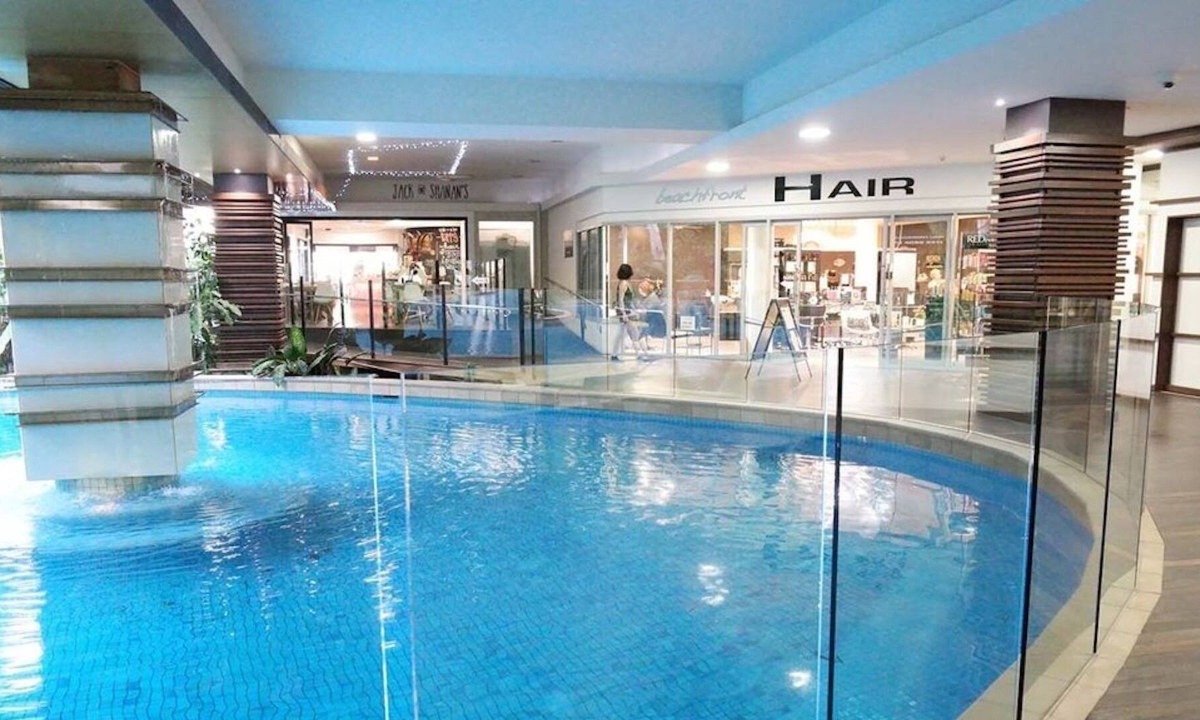 Palm Cove Apartment | Located within Drift Resort - 130sq Large Family Apartment