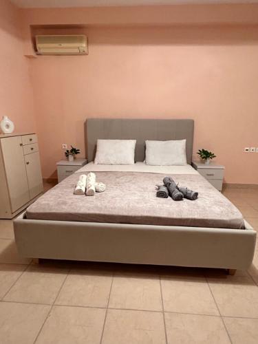 Xiropigado Apartment | Luxury Beach House Perfect For Vacations