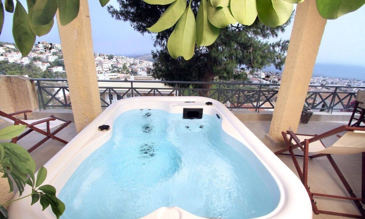Voula Ski Chalet | Luxury Home with Jacuzzi and Spectacular Sea Views for 8 Guests