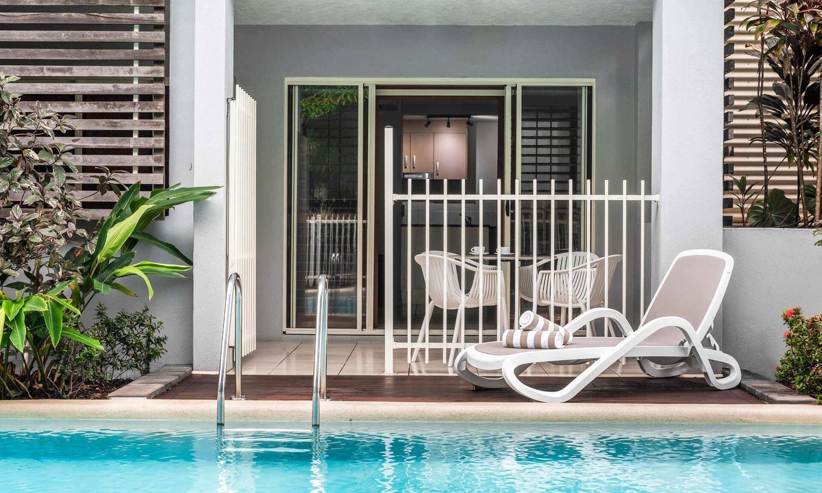 Port Douglas Apartment | Mantra Aqueous on Port