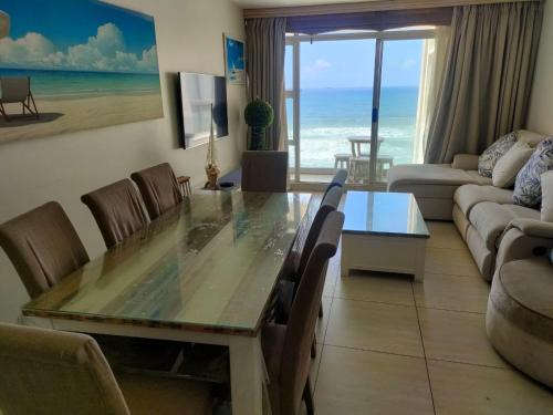 Marbella | Umhlanga