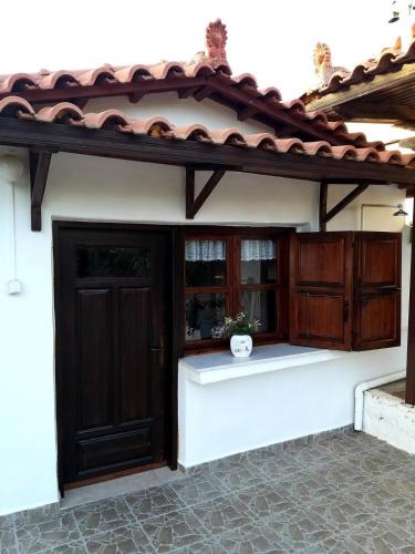 Lepreo House | Maria's Home