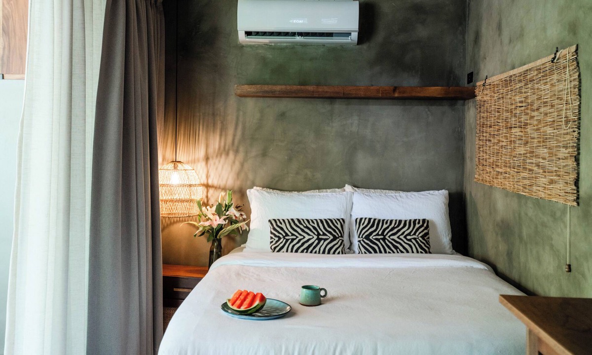 Santiago Villa | Modern Luxury Jungle Suite + Soak Tub, Near Beach