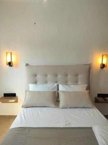 Katakolo Apartment | Modern elegant escape on the Ionian coast, near Ancient Olympia